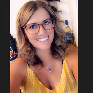 Meet your Posher, Jordyn